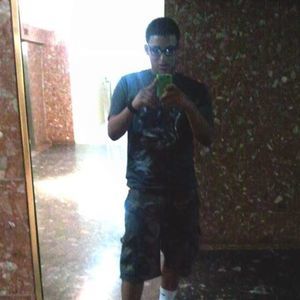 Meet your Posher, Gil